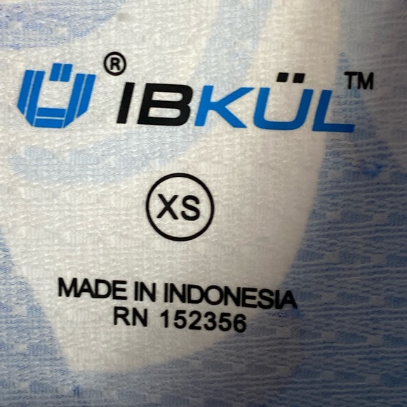 IBKUL Print Long Sleeve Mock Neck Top – long sleeve size XS - Picture 4 of 6